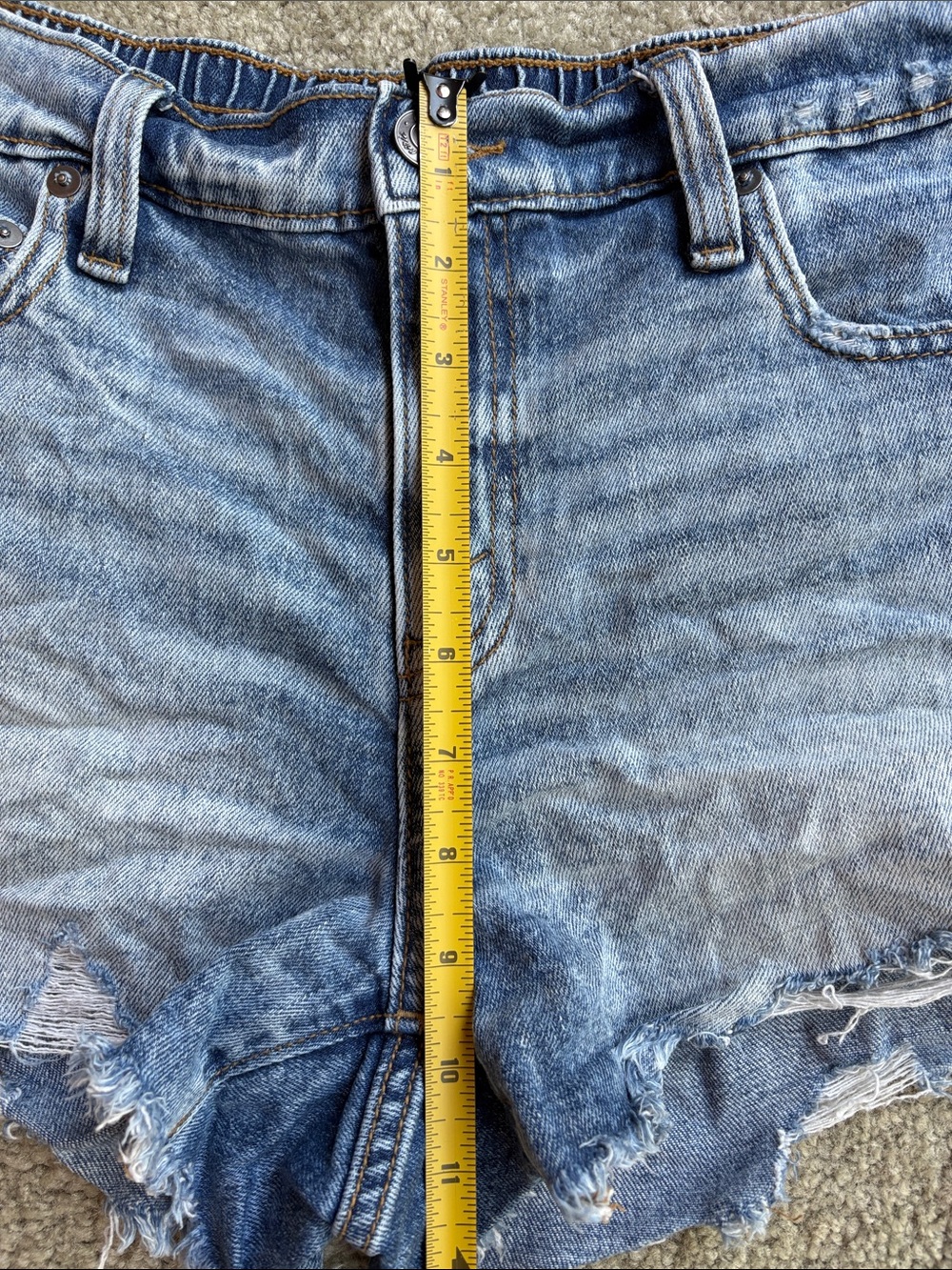 aerie Light Wash Distressed Denim Jean Shorts Elastic Back High Rise Size S - Picture 5 of 6
